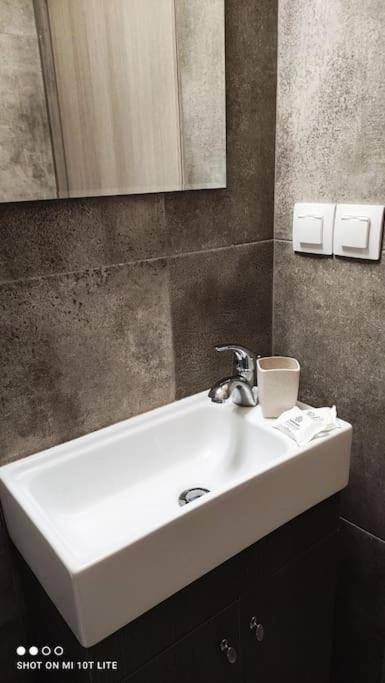 Cozy Apartment In Volos!! Ngoại thất bức ảnh
