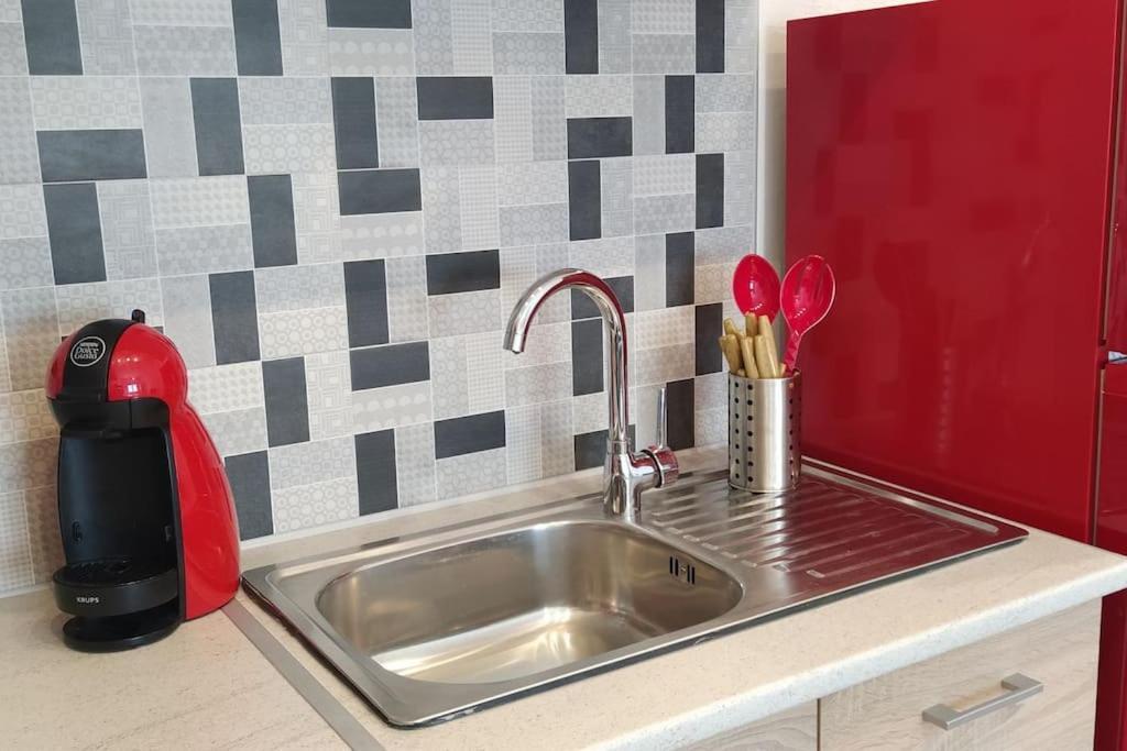 Cozy Apartment In Volos!! Ngoại thất bức ảnh